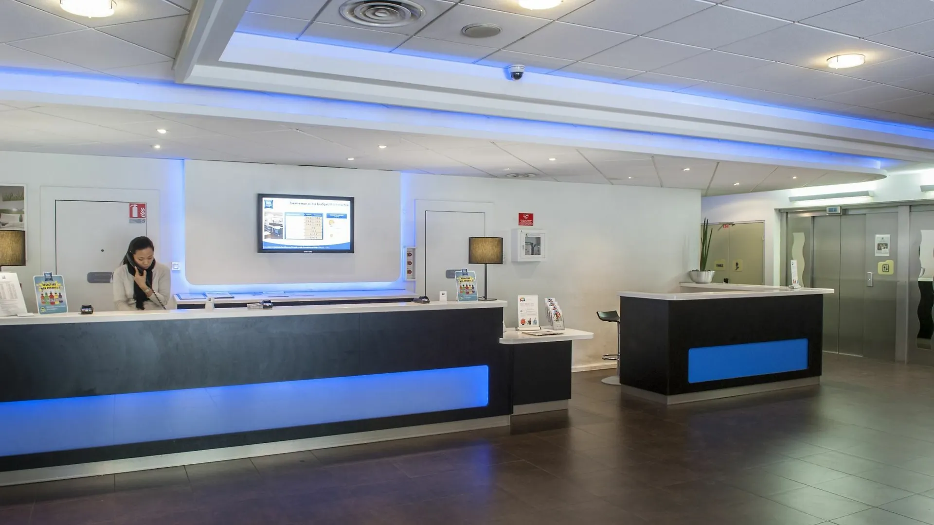 Hotel Ibis Budget Paris Porte De Montmartre